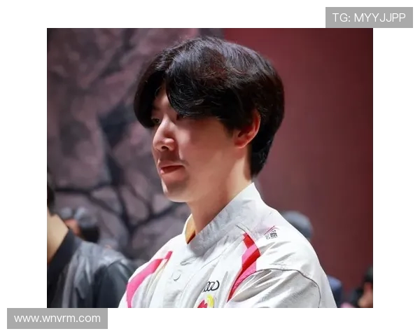 IG与EDG巅峰对决 谁将笑到最后成就荣耀之巅 IG与EDG巅峰对决 谁将笑到最后成就荣耀之巅