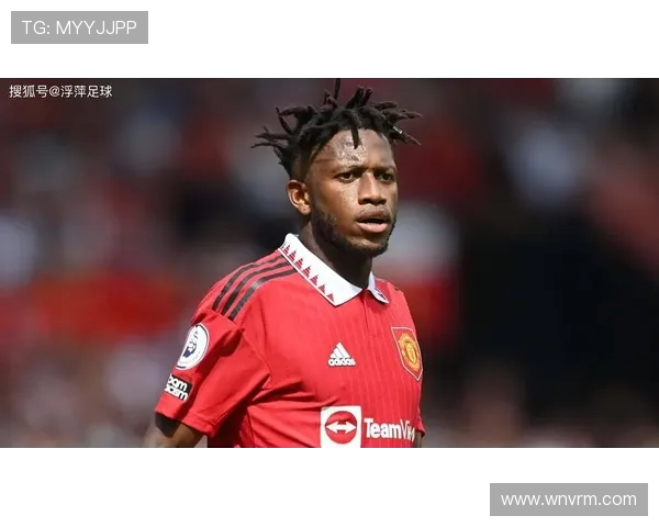 保罗·斯科尔斯：从曼联传奇中场到足球智慧的传承者