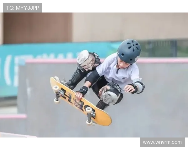 深圳极限运动队在世界滑板锦标赛中的精彩表现与比赛经验总结 深圳极限运动队在世界滑板锦标赛中的精彩表现与比赛经验总结