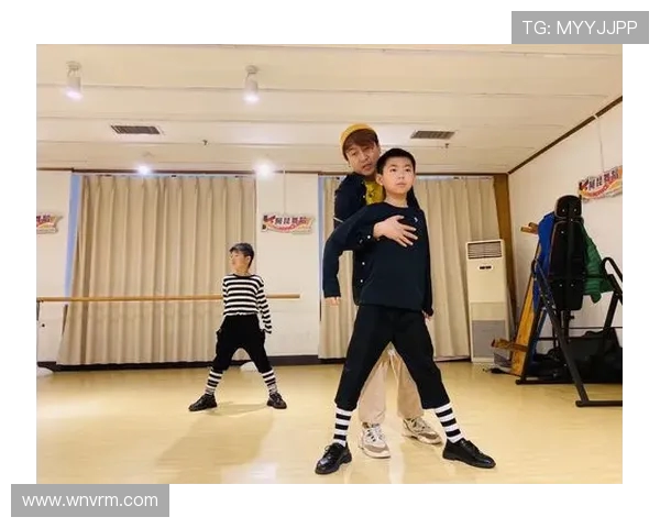 街舞战术解析：杭州街舞队如何构建高效阵地战体系