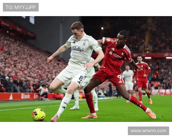 利物浦与利兹联对决分析球队状态战术及关键球员表现