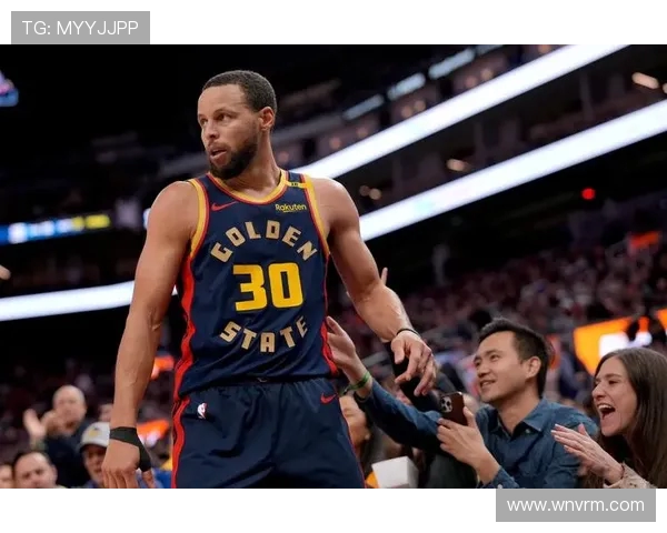 勇士与公牛激战正酣精彩直播全程回顾与分析